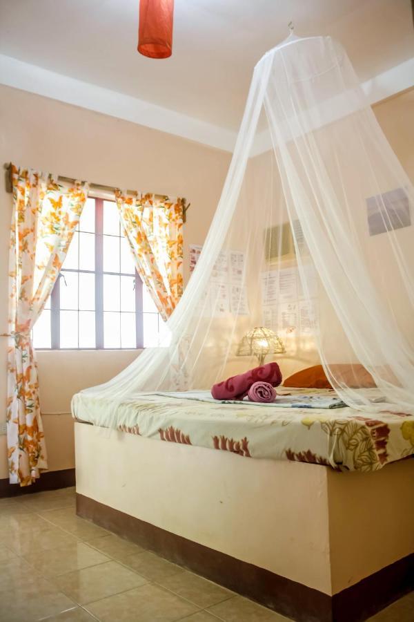 Puerto Galera Hostel מראה חיצוני תמונה