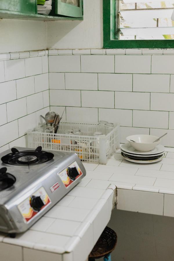 Puerto Galera Hostel מראה חיצוני תמונה