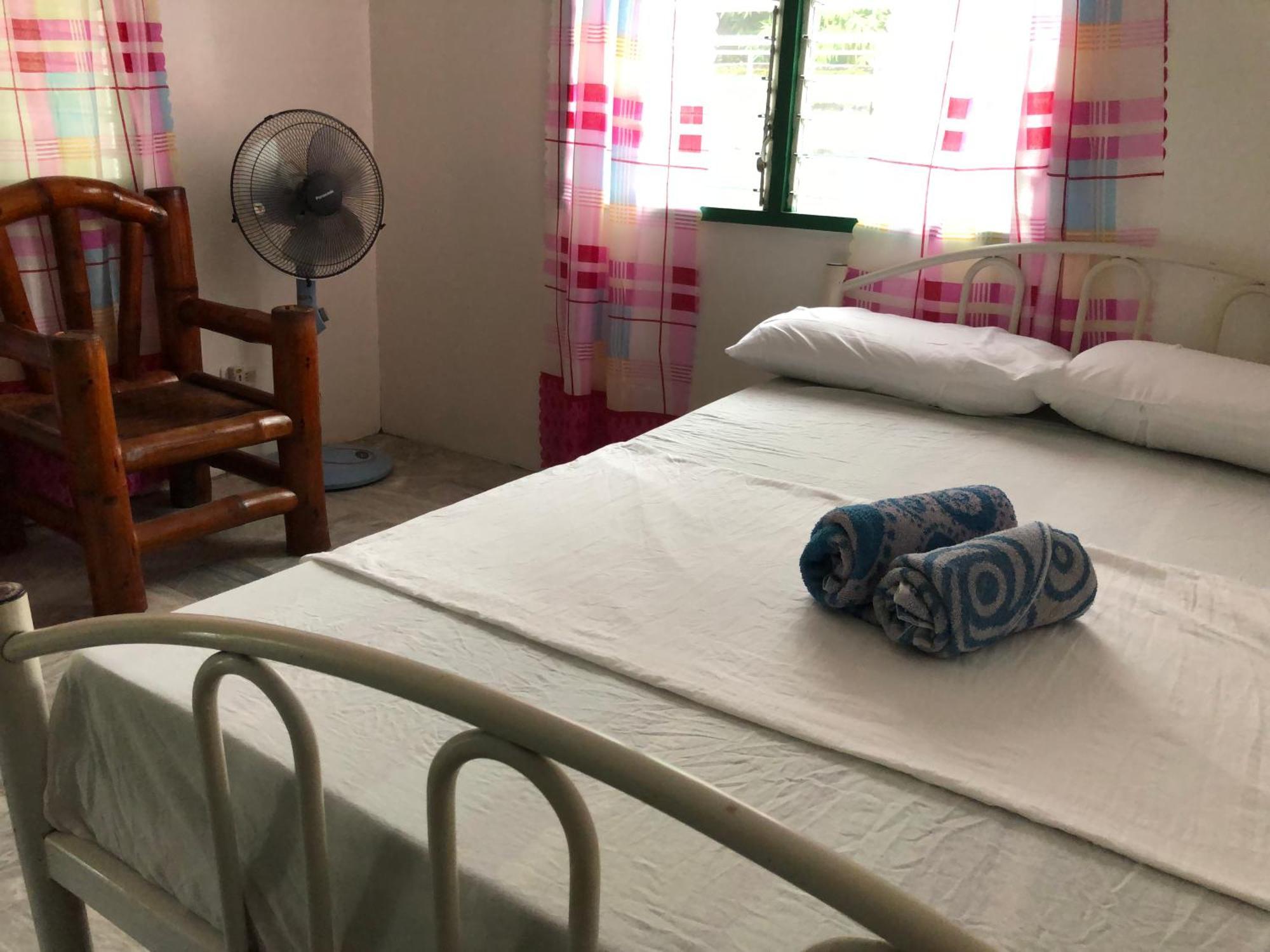 Puerto Galera Hostel חדר תמונה